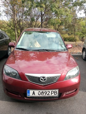  Mazda 2