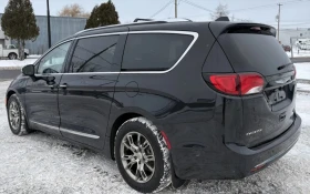 Chrysler Pacifica 3.6L Plug-in Hybrid, снимка 3