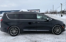 Chrysler Pacifica 3.6L Plug-in Hybrid, снимка 1