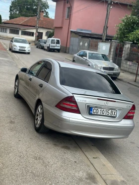 Mercedes-Benz 220 | Mobile.bg    4