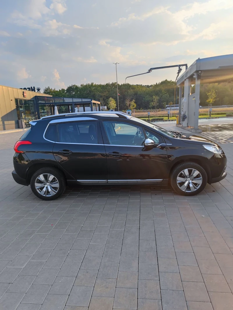 Peugeot 2008, снимка 6 - Автомобили и джипове - 47751574