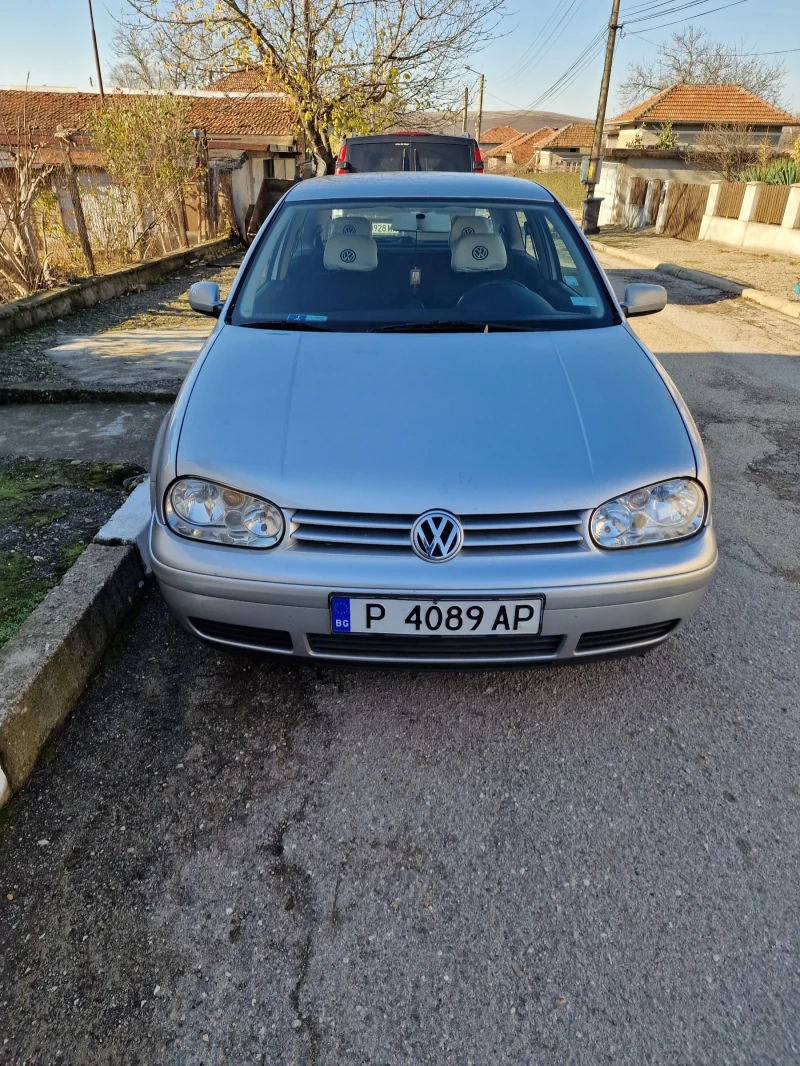 VW Golf, снимка 1 - Автомобили и джипове - 48085289