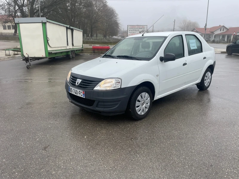 Dacia Logan 1.4i, снимка 1 - Автомобили и джипове - 48303422