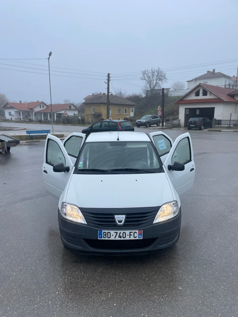 Dacia Logan 1.4i, снимка 8 - Автомобили и джипове - 48303422