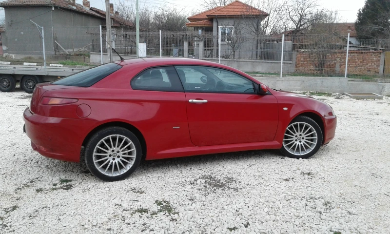 Alfa Romeo Gt, снимка 6 - Автомобили и джипове - 49528419