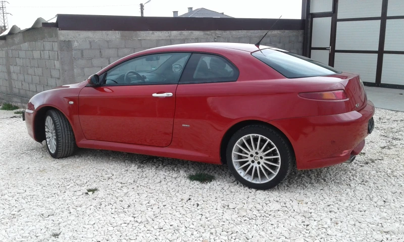 Alfa Romeo Gt, снимка 3 - Автомобили и джипове - 49528419