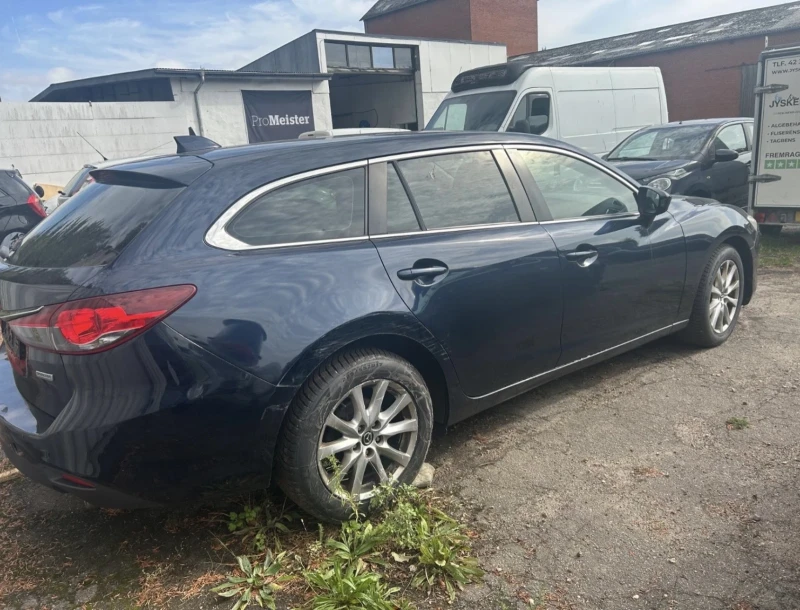 Mazda 6 2.2d Skyactive, снимка 4 - Автомобили и джипове - 52263864