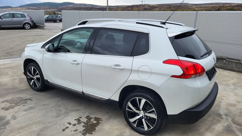 Peugeot 2008 1.6E-HDI-115 ALLURE* PANORAMA* KOJA* JBL, снимка 2 - Автомобили и джипове - 52303462