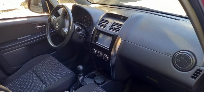 Suzuki SX4 1.6 107 к. с. , снимка 10 - Автомобили и джипове - 52320659