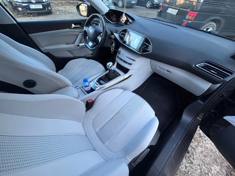 Peugeot 308, снимка 8 - Автомобили и джипове - 52790762