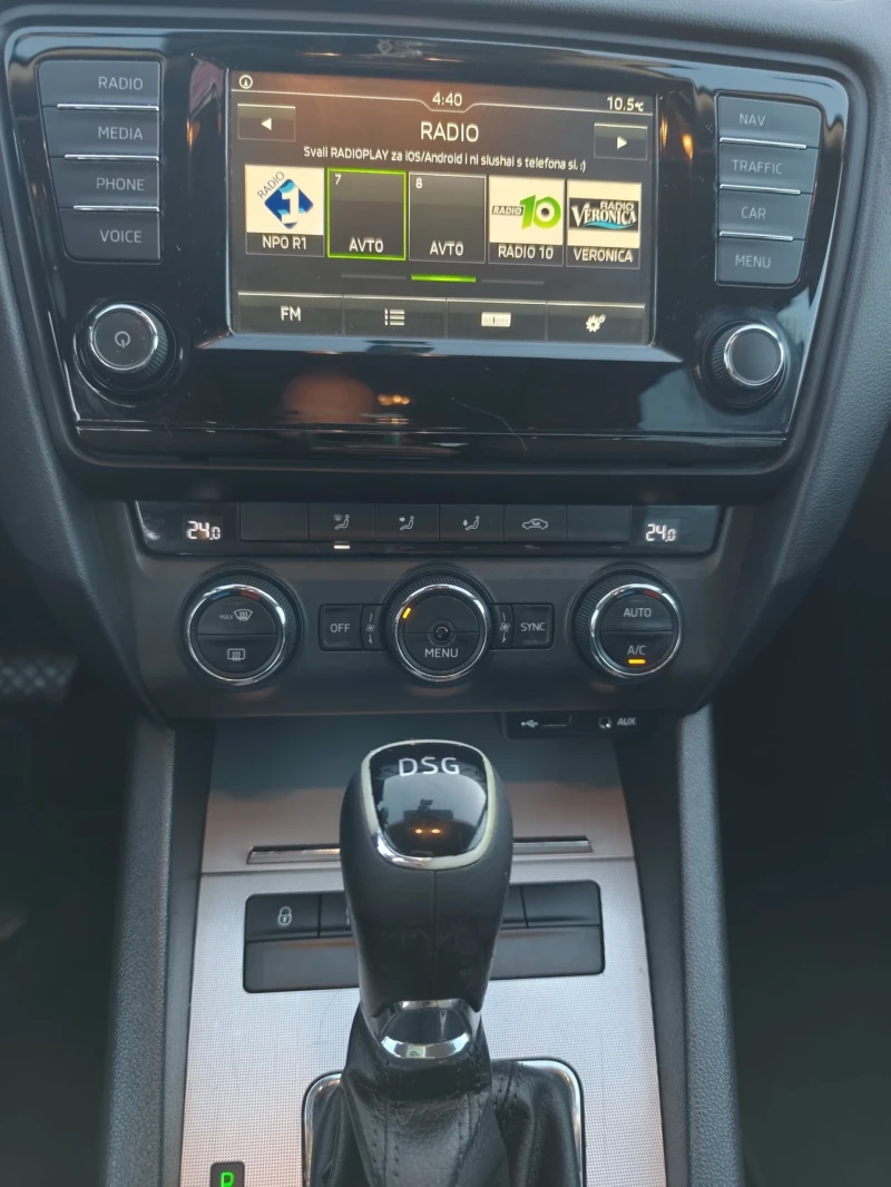 Skoda Octavia 1.6, снимка 8 - Автомобили и джипове - 52859531