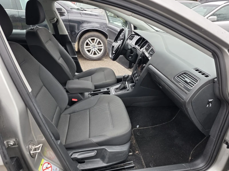 VW Golf 1.6TDI/116HP/AUTOMATIC , снимка 13 - Автомобили и джипове - 53273369