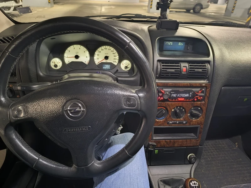 Opel Astra, снимка 11 - Автомобили и джипове - 53377749