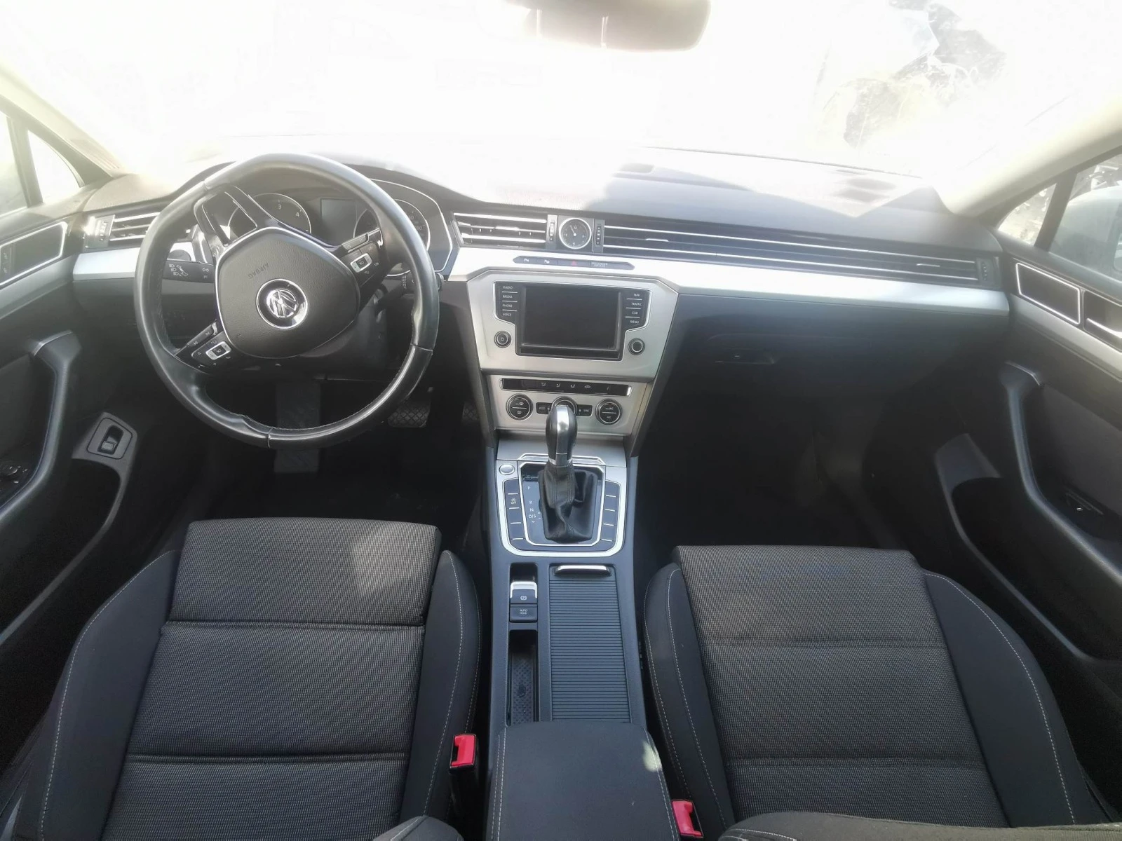 VW Passat 1.6 tdi | Mobile.bg — изображение 14