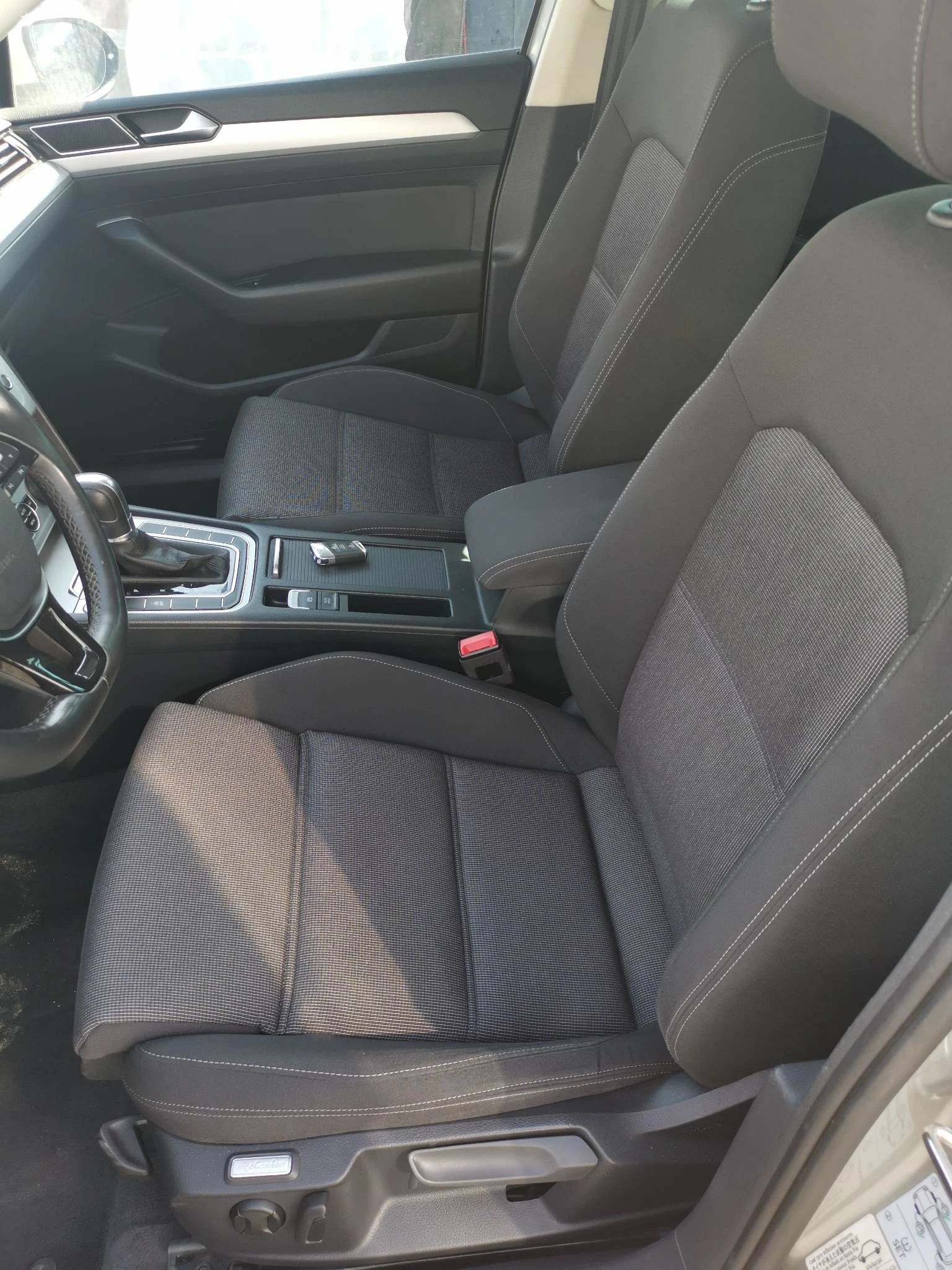 VW Passat 1.6 tdi | Mobile.bg — изображение 15