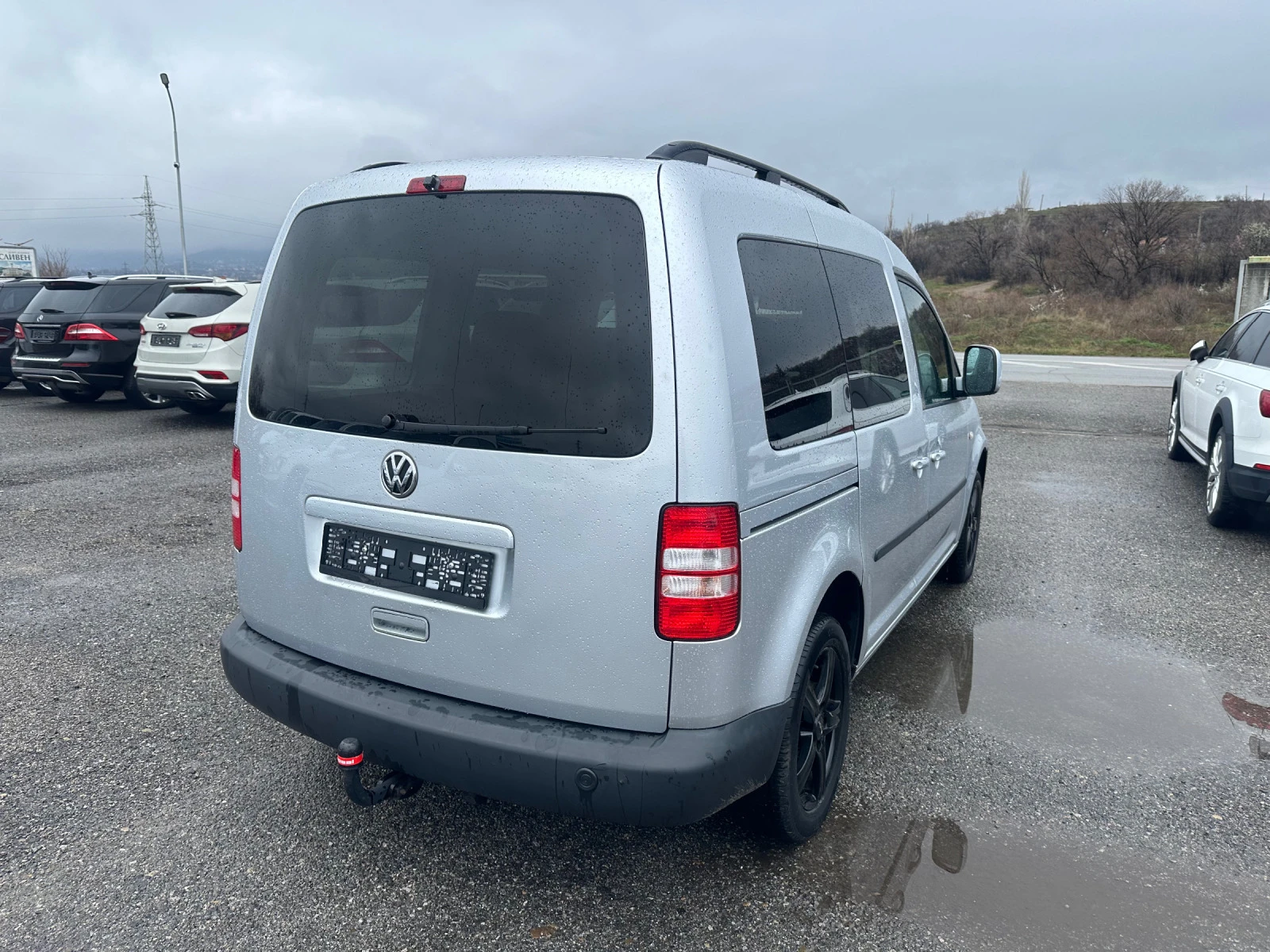 VW Caddy 1.6TDI* КАМЕРА* ПОДГРЕВ* НАВИ - изображение 4