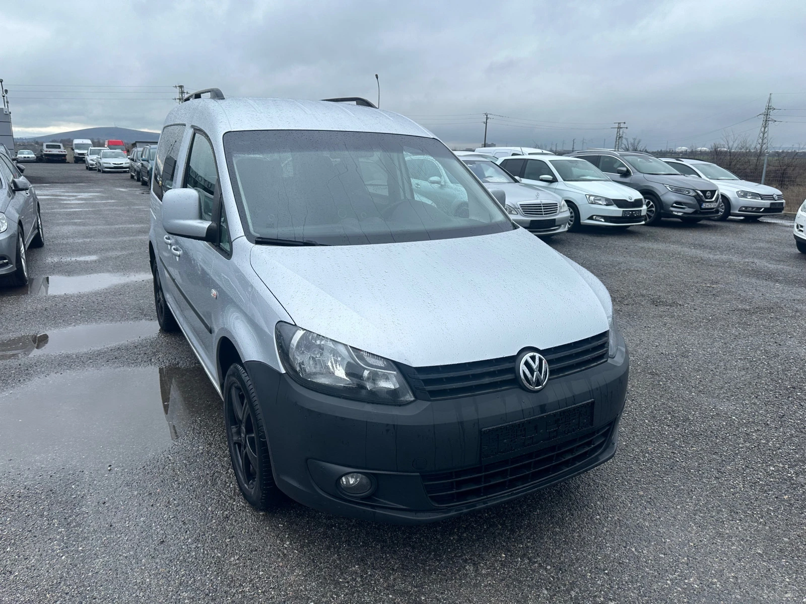 VW Caddy 1.6TDI* КАМЕРА* ПОДГРЕВ* НАВИ - изображение 2