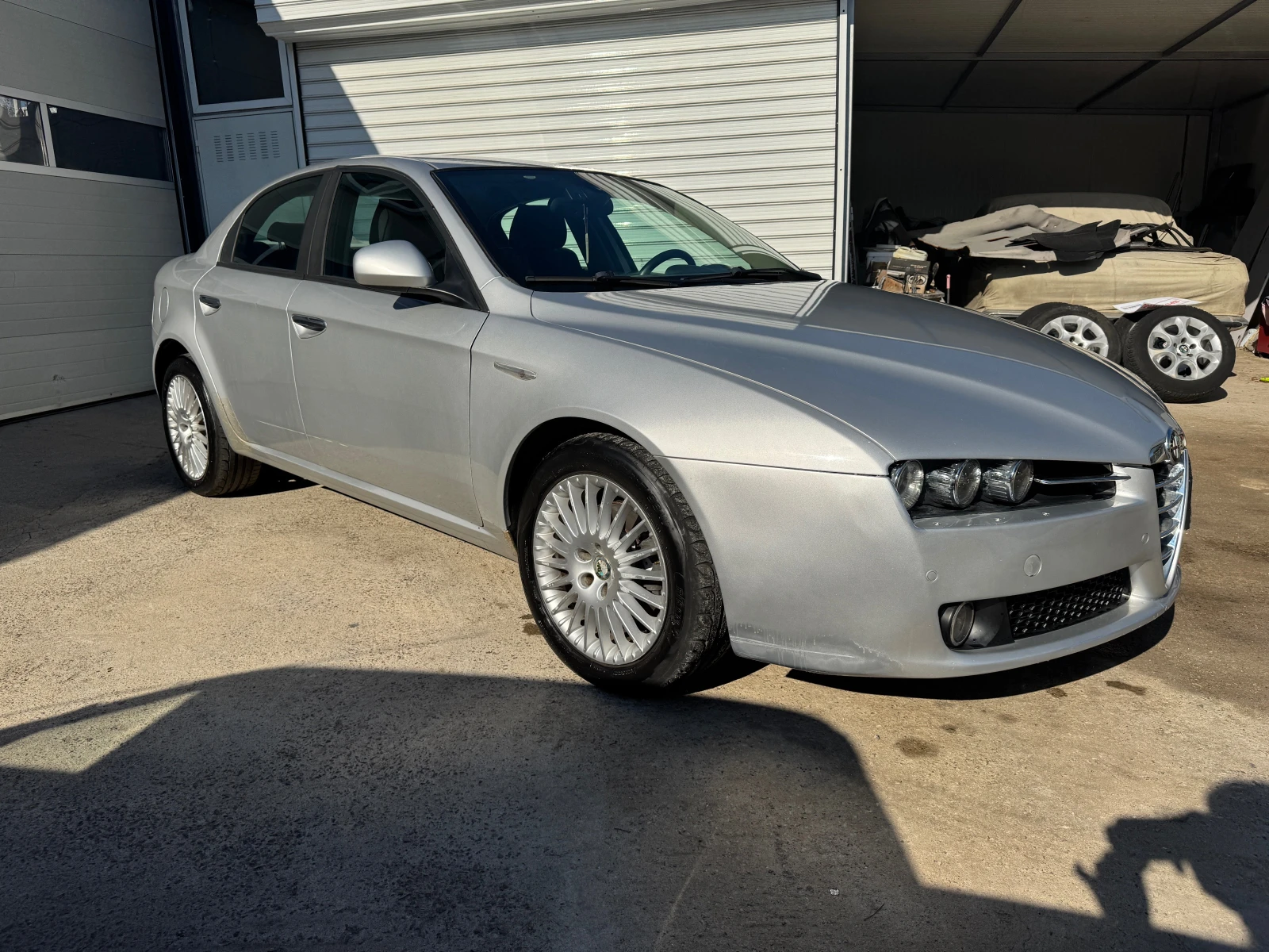 Alfa Romeo 159 1, 9 16V - изображение 5