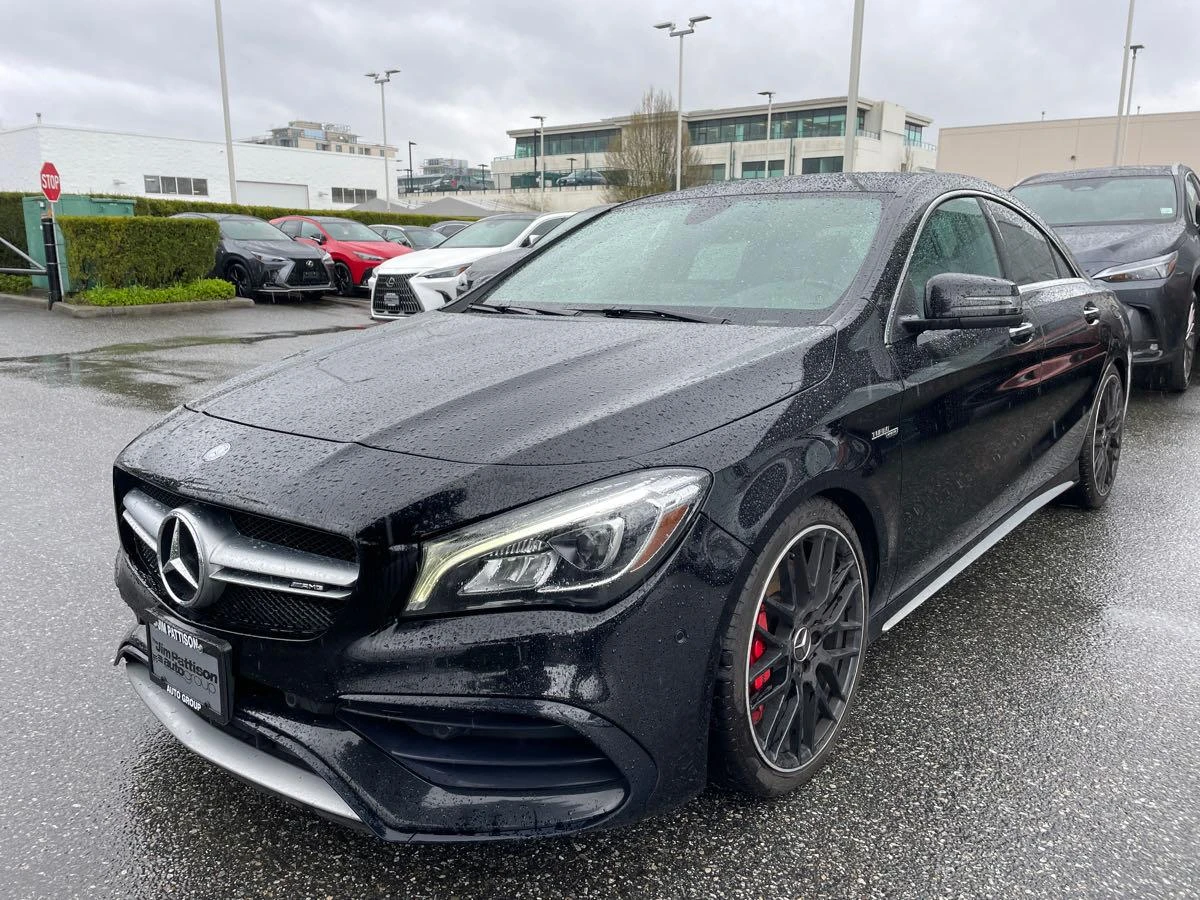 Mercedes-Benz A45 AMG * CARFAX * ОПЦИЯ ЗА ФИНАНСИРАНЕ  - изображение 4