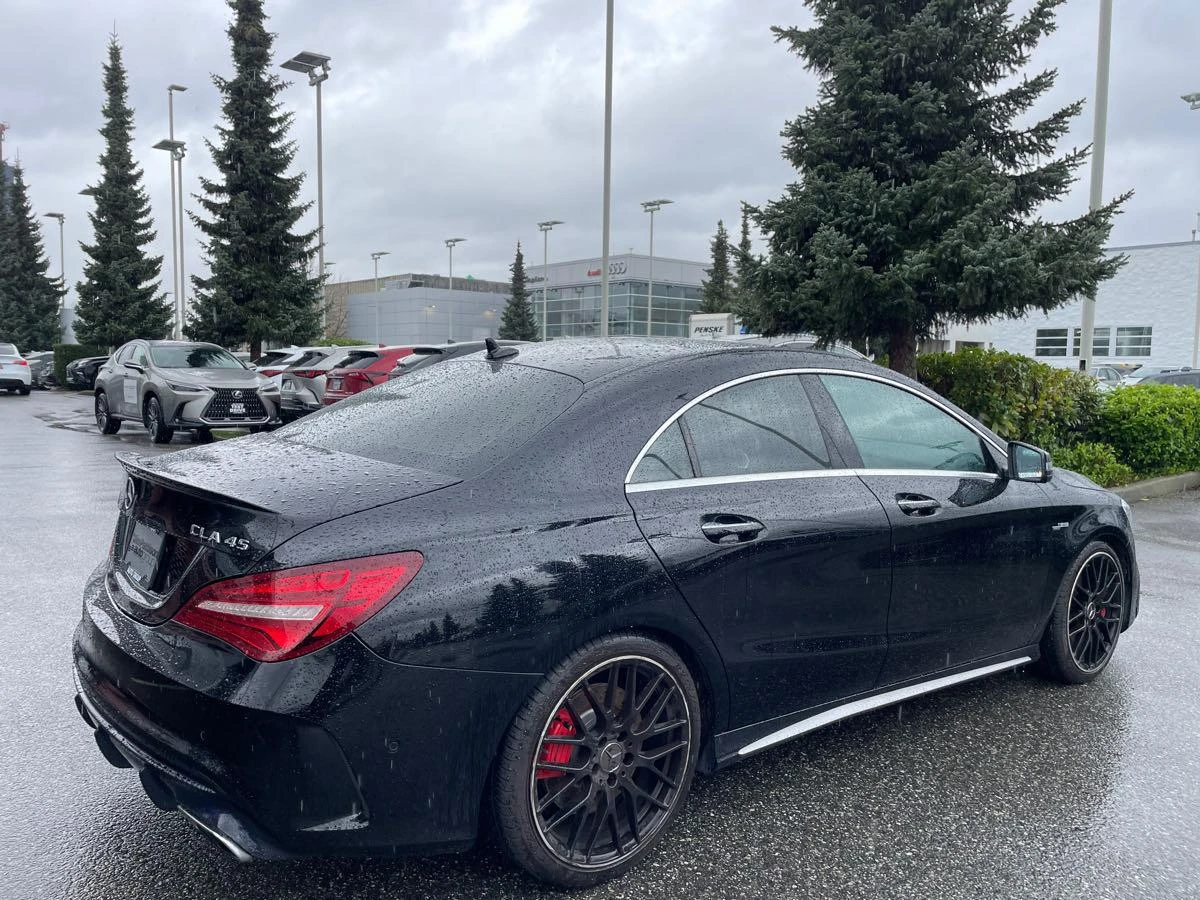 Mercedes-Benz A45 AMG * CARFAX * ОПЦИЯ ЗА ФИНАНСИРАНЕ  - изображение 3