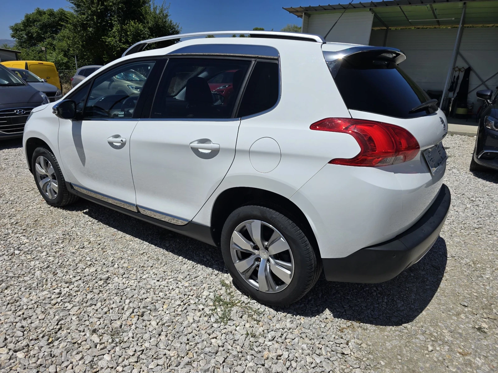 Peugeot 2008 1.6 HDI AUTOMAT EURO5B - изображение 4
