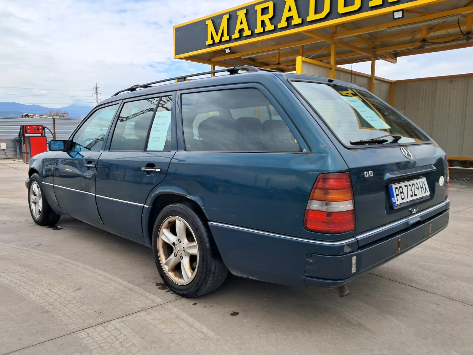 Mercedes-Benz E 300  - изображение 4