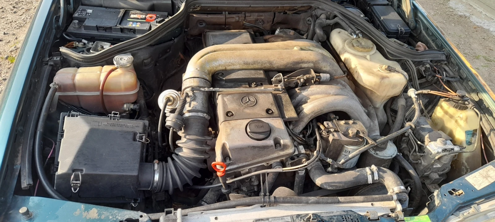 Mercedes-Benz E 300 | Mobile.bg   12