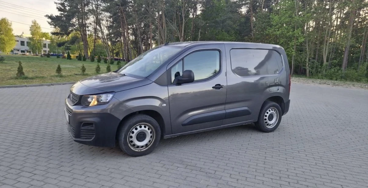 Peugeot Partner 1.5HDI Товарен 130кс Нов Внос - изображение 7