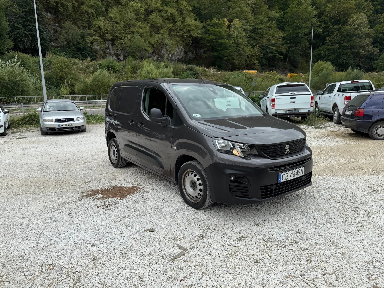 Peugeot Partner 1.5HDI Товарен 130кс Нов Внос - изображение 7