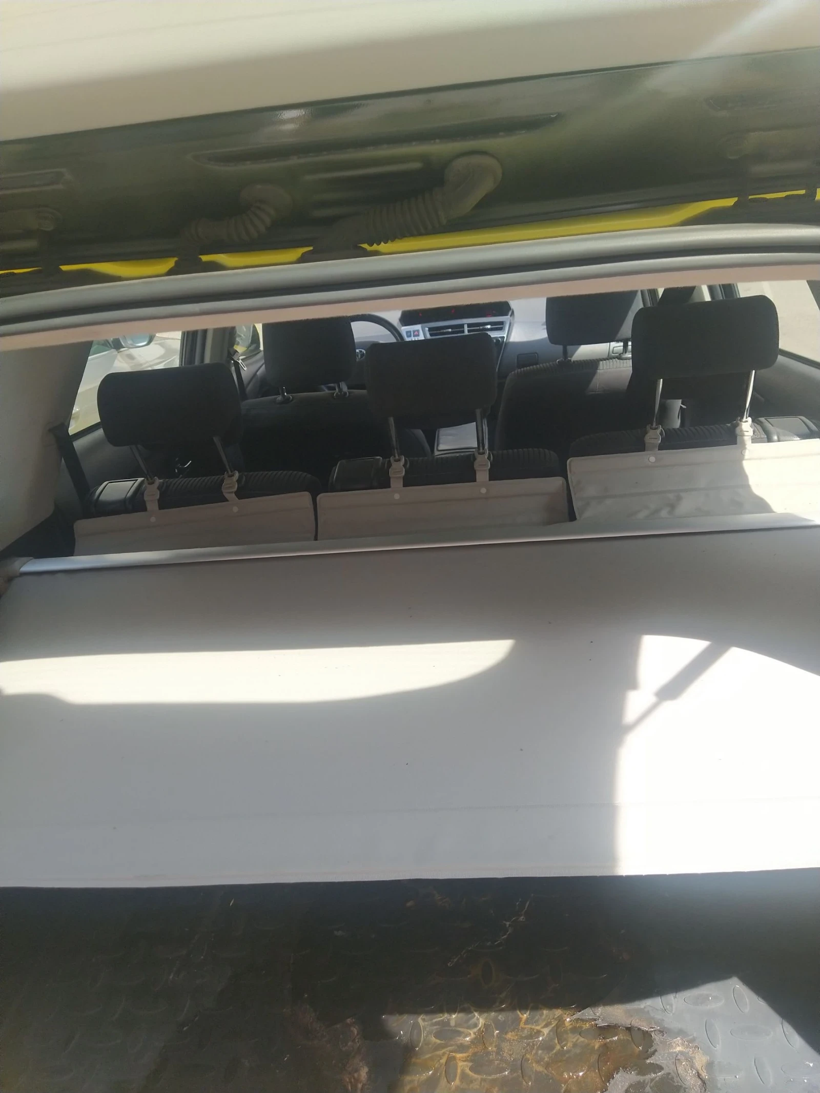 Toyota Prius Седем места  | Mobile.bg — изображение 11