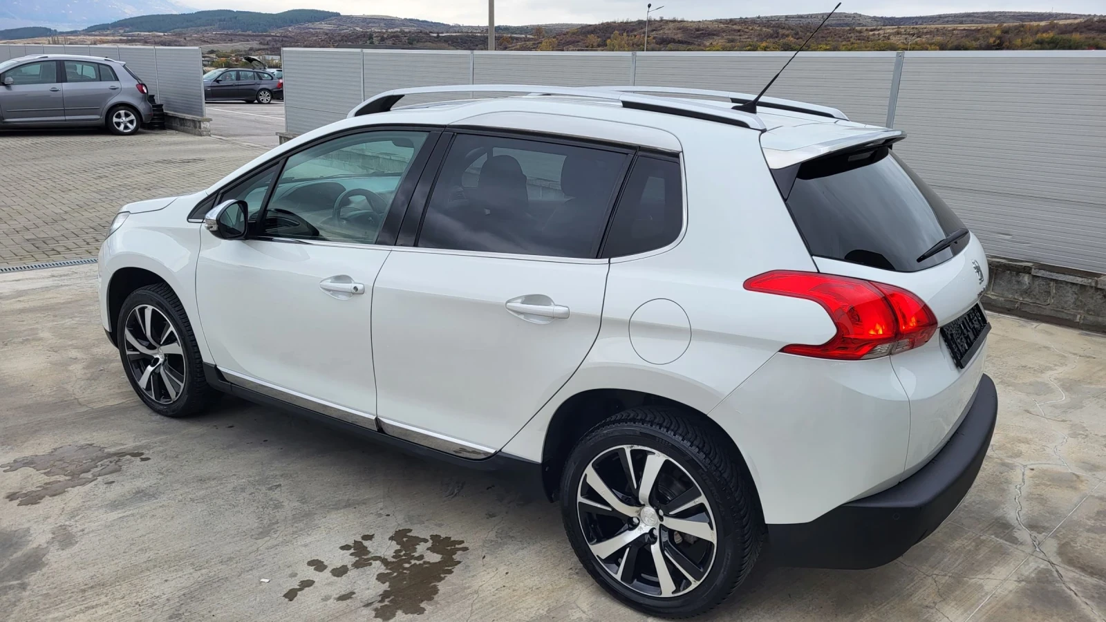 Peugeot 2008 1.6E-HDI-115 ALLURE* PANORAMA* KOJA* JBL | Mobile.bg   2