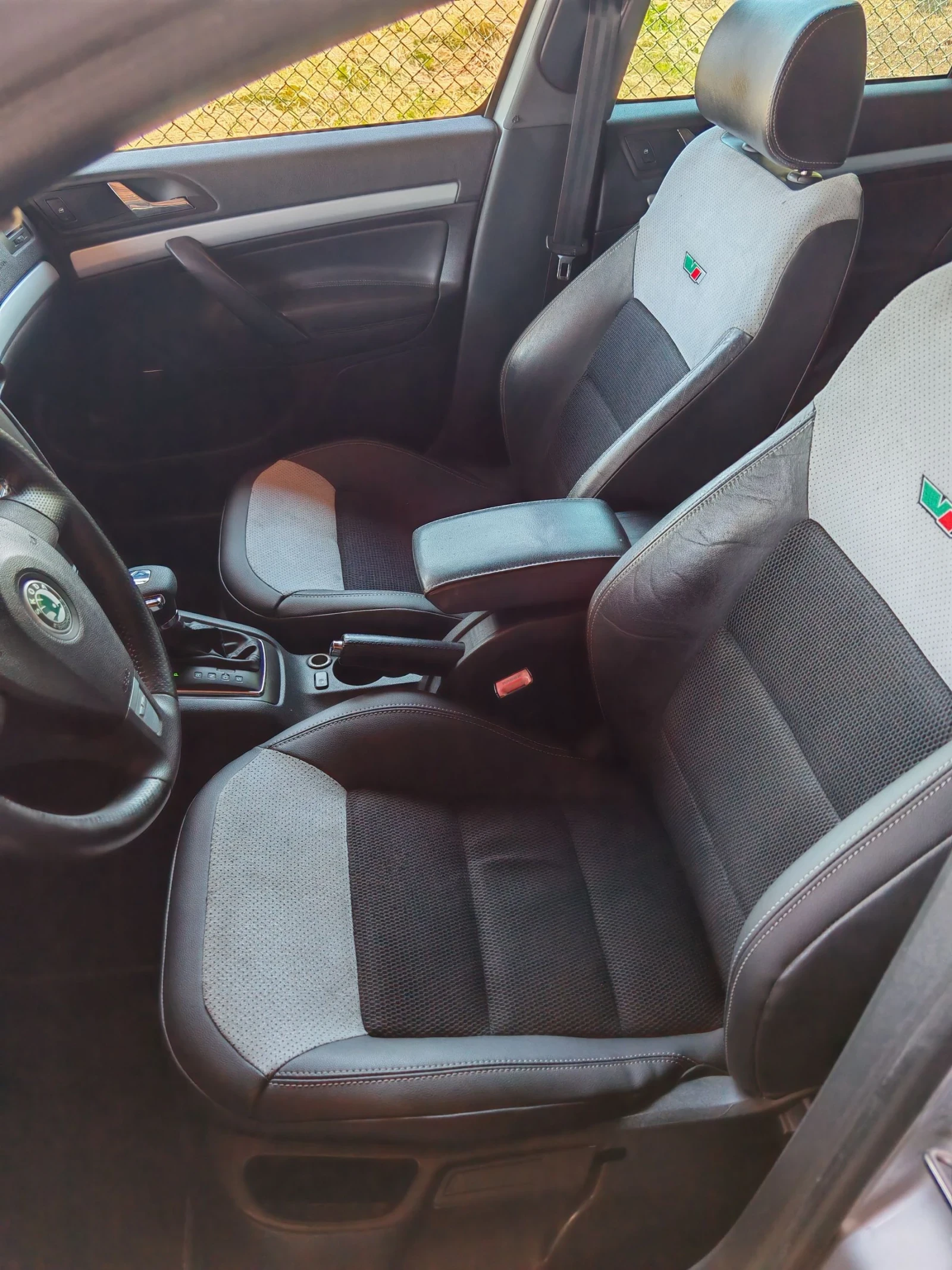 Skoda Octavia VRS, снимка 9 - Автомобили и джипове - 52566633