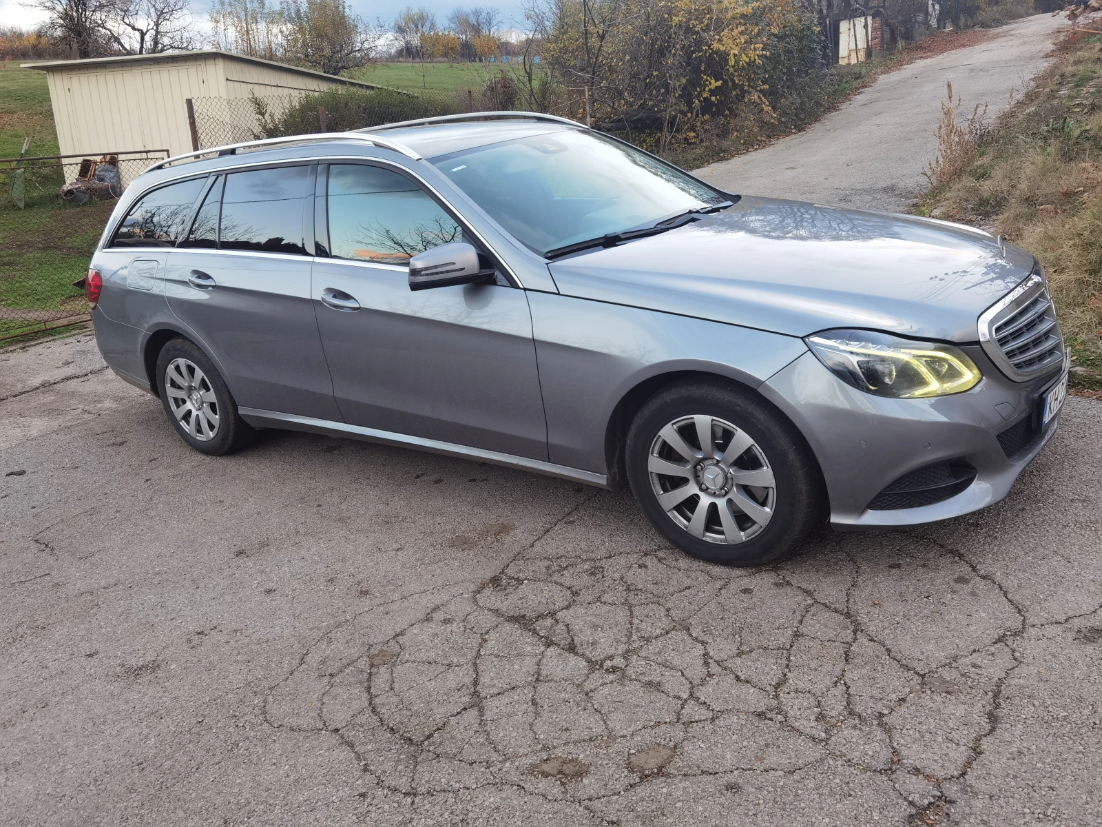 Mercedes-Benz E 250  - изображение 2