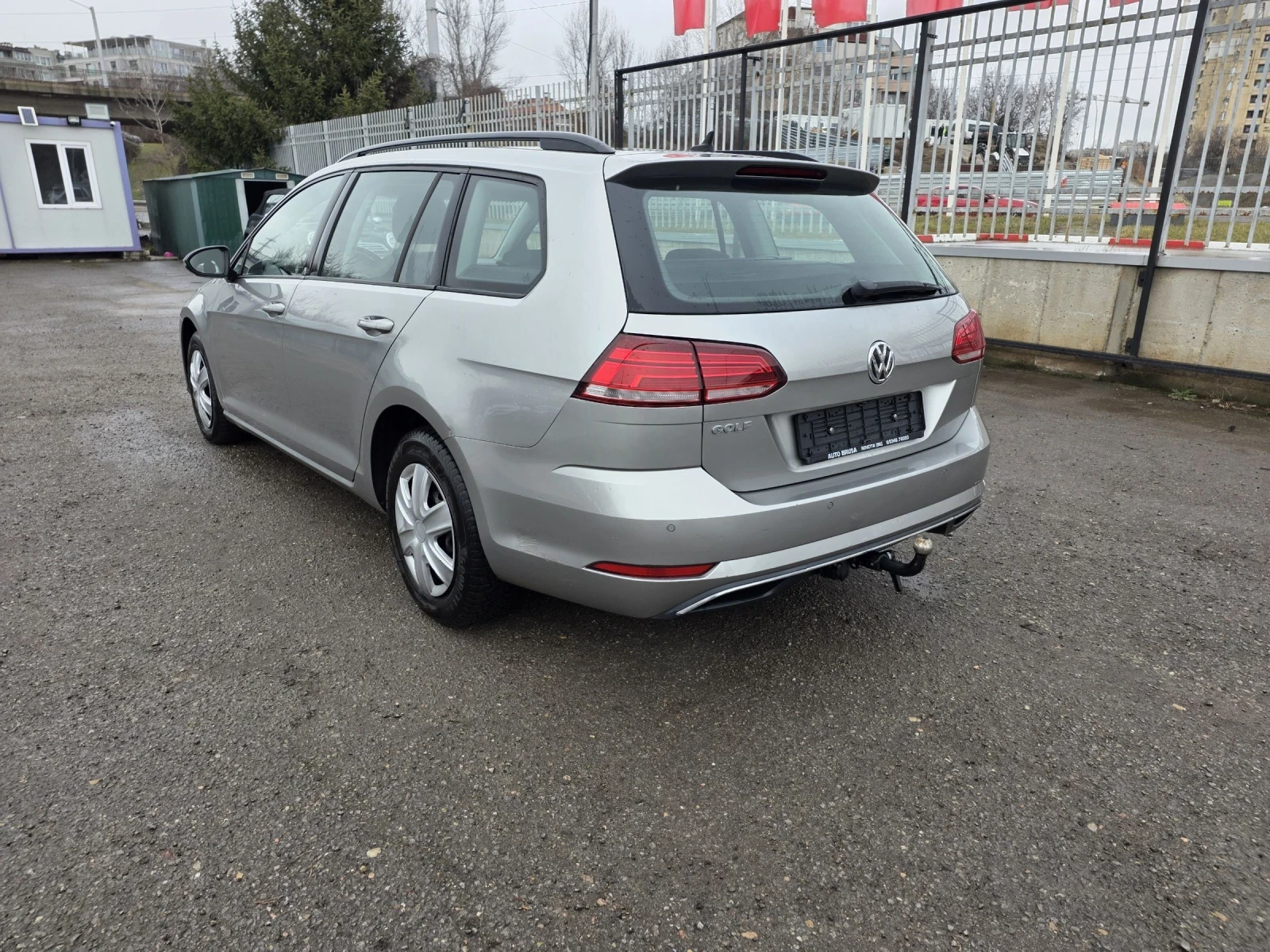 VW Golf 1.6TDI/116HP/AUTOMATIC  - изображение 7