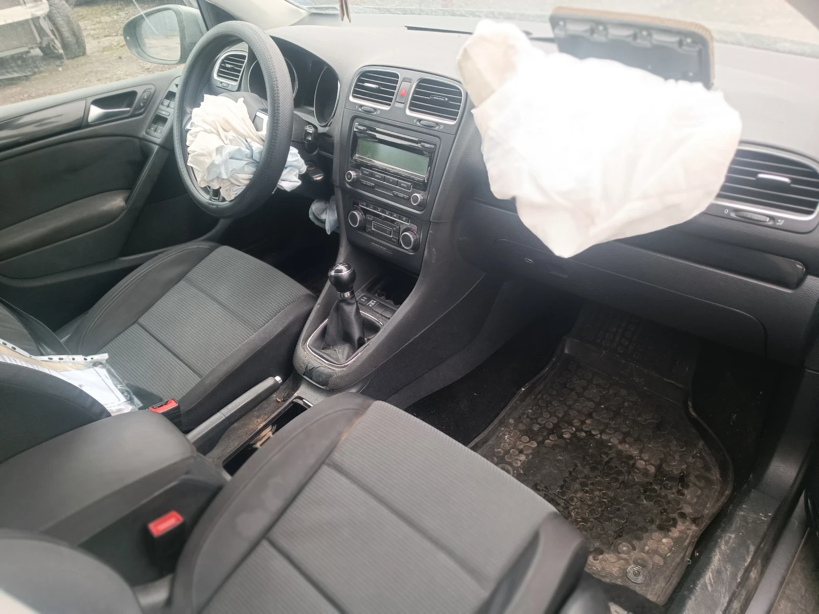 VW Golf 1.6 benzin gaz - изображение 5