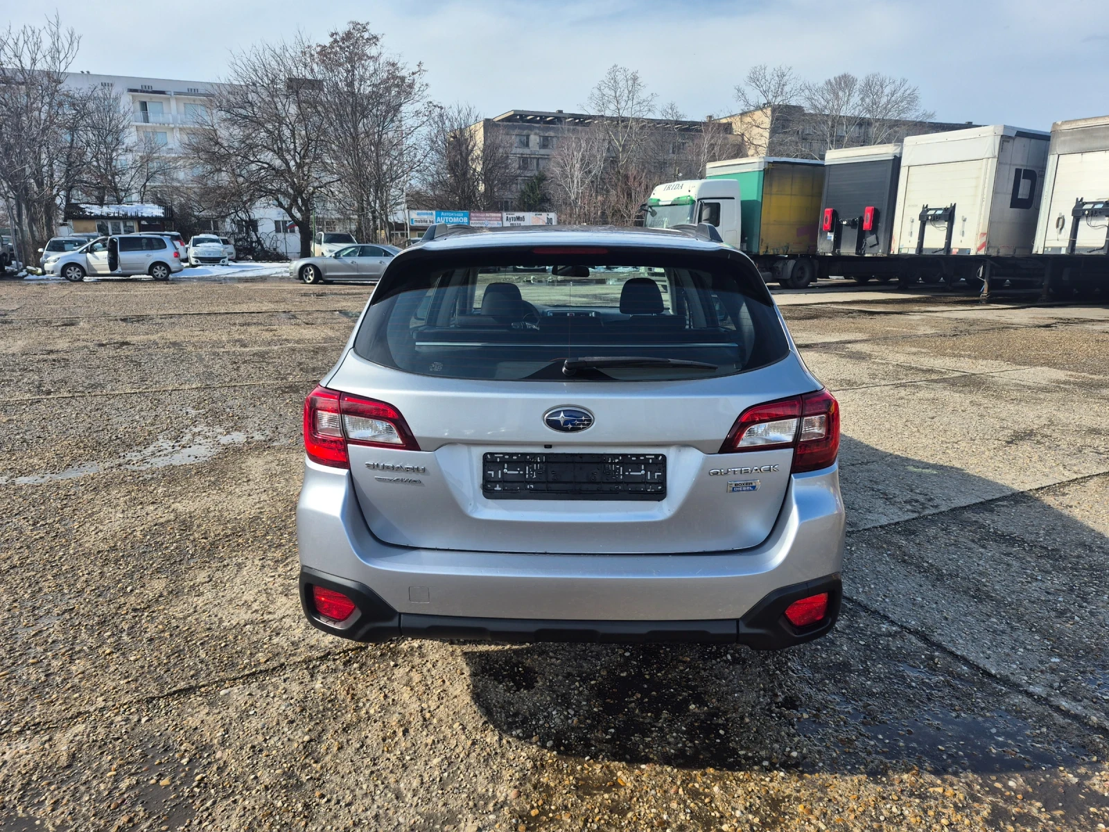Subaru Outback 2017  �  4+ 4 �������� | Mobile.bg � ����������� 6
