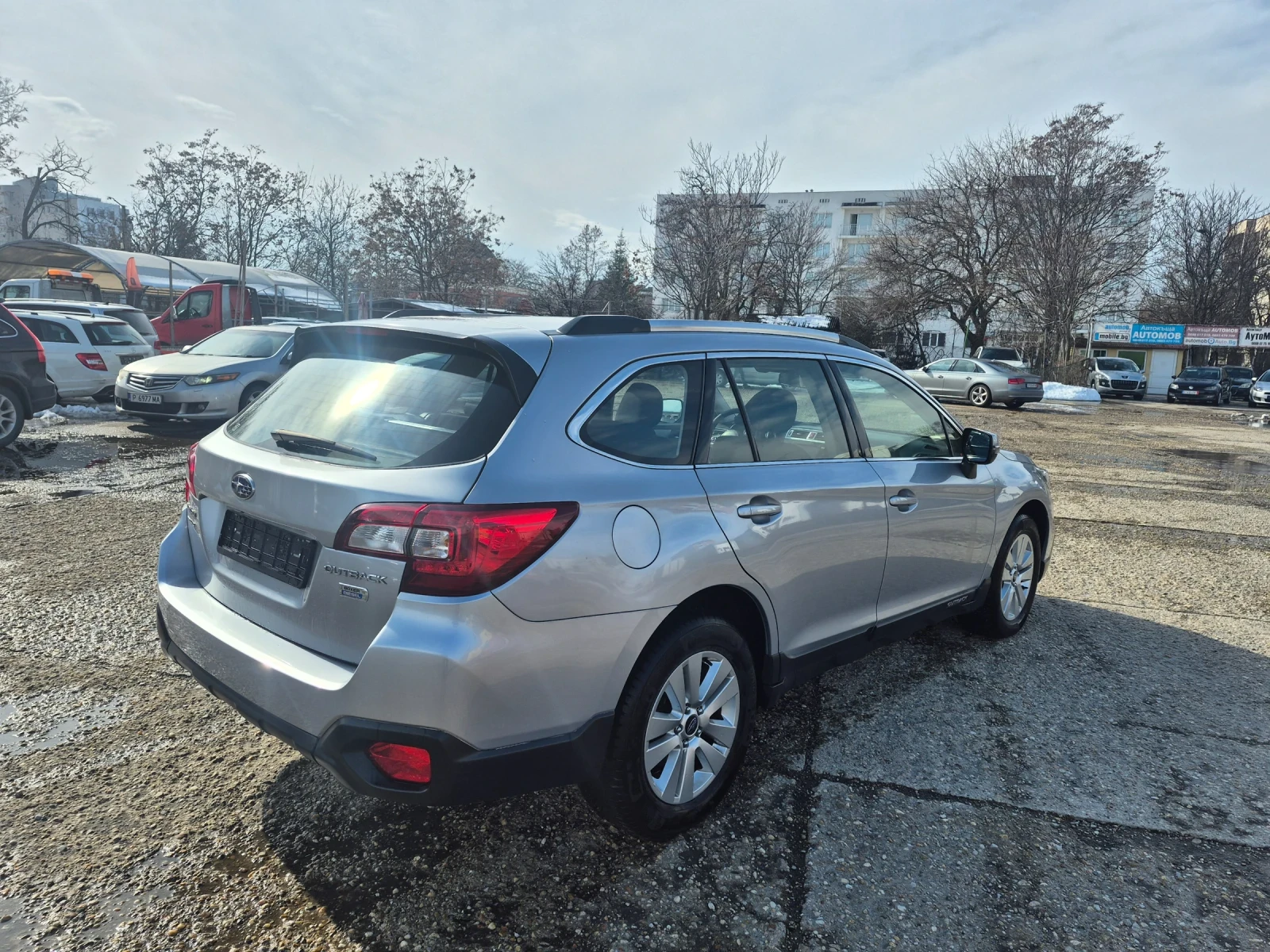 Subaru Outback 2017  �  4+ 4 �������� | Mobile.bg � ����������� 5