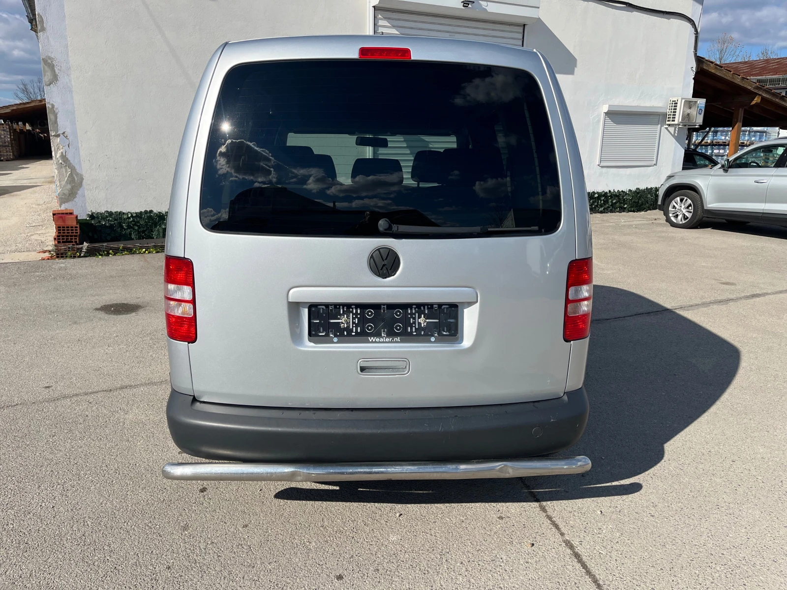 VW Caddy 1.6TDI, АВТОМАТ EURO5, снимка 5 - Автомобили и джипове - 53637327