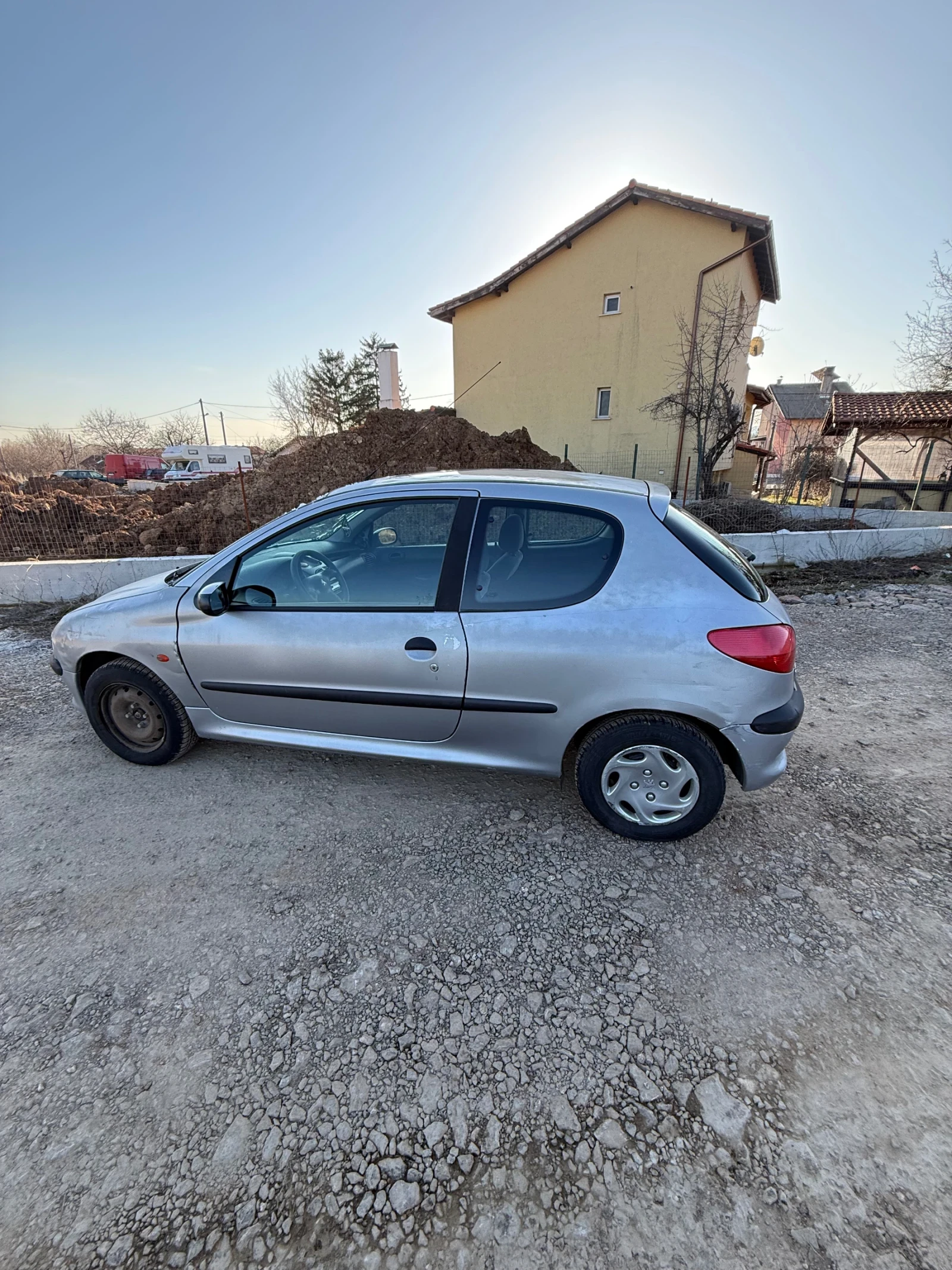 Peugeot 206, снимка 5 - Автомобили и джипове - 53851669