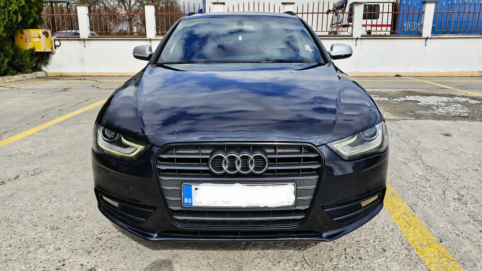 Audi A4 Автомат, снимка 2 - Автомобили и джипове - 53852431
