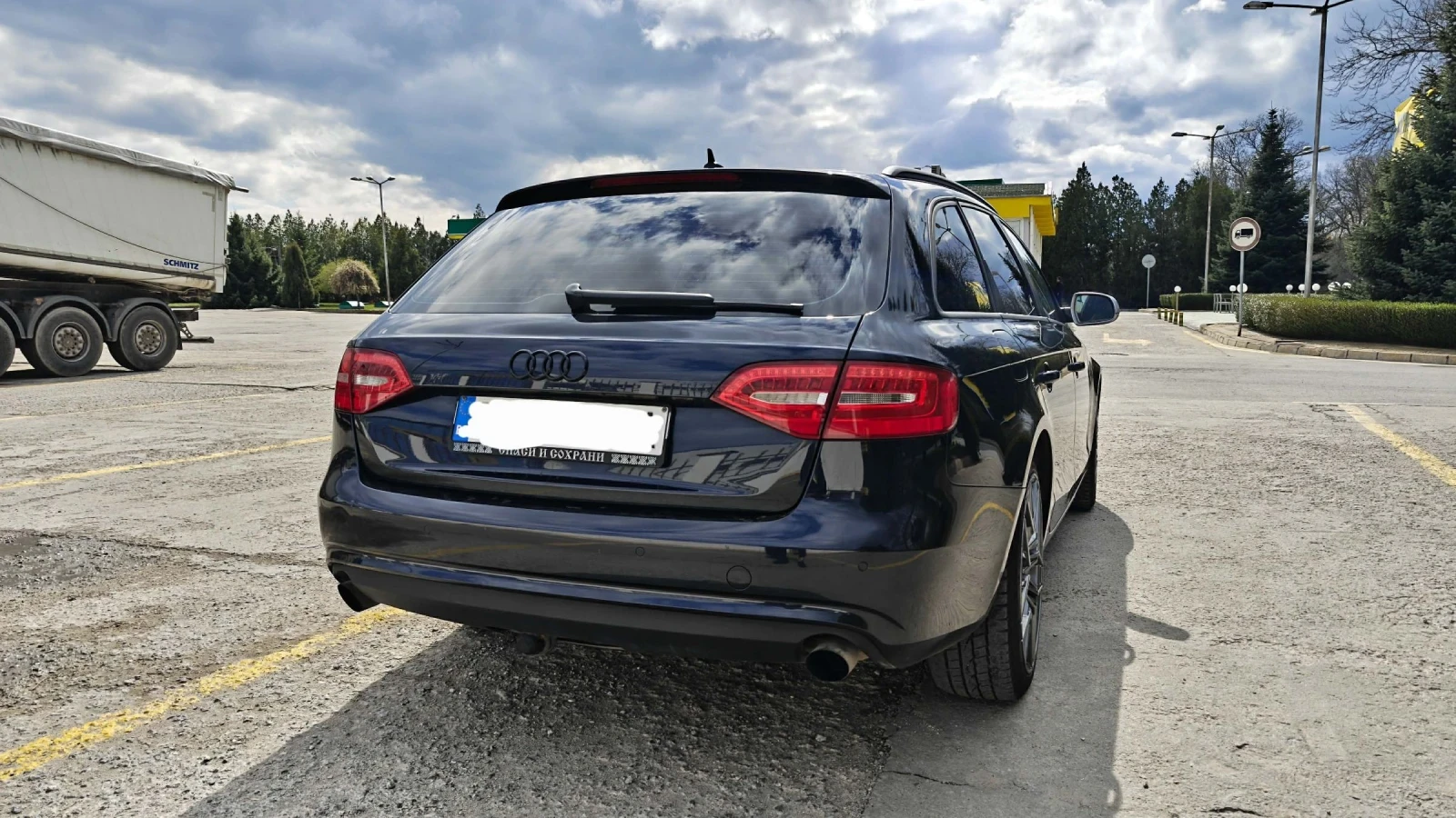 Audi A4 Автомат, снимка 4 - Автомобили и джипове - 53852431