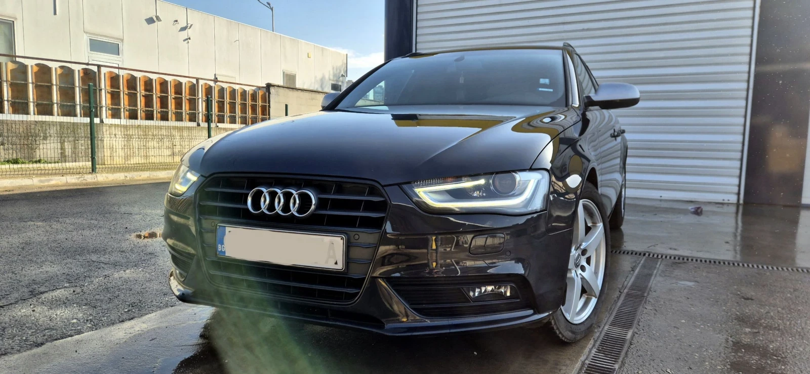 Audi A4 Автомат, снимка 2 - Автомобили и джипове - 53852431