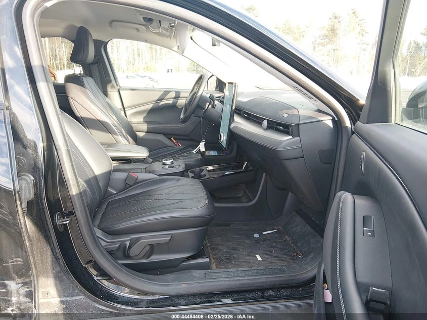 Ford Mustang Mach-E Select AWD, снимка 5 - Автомобили и джипове - 54185349