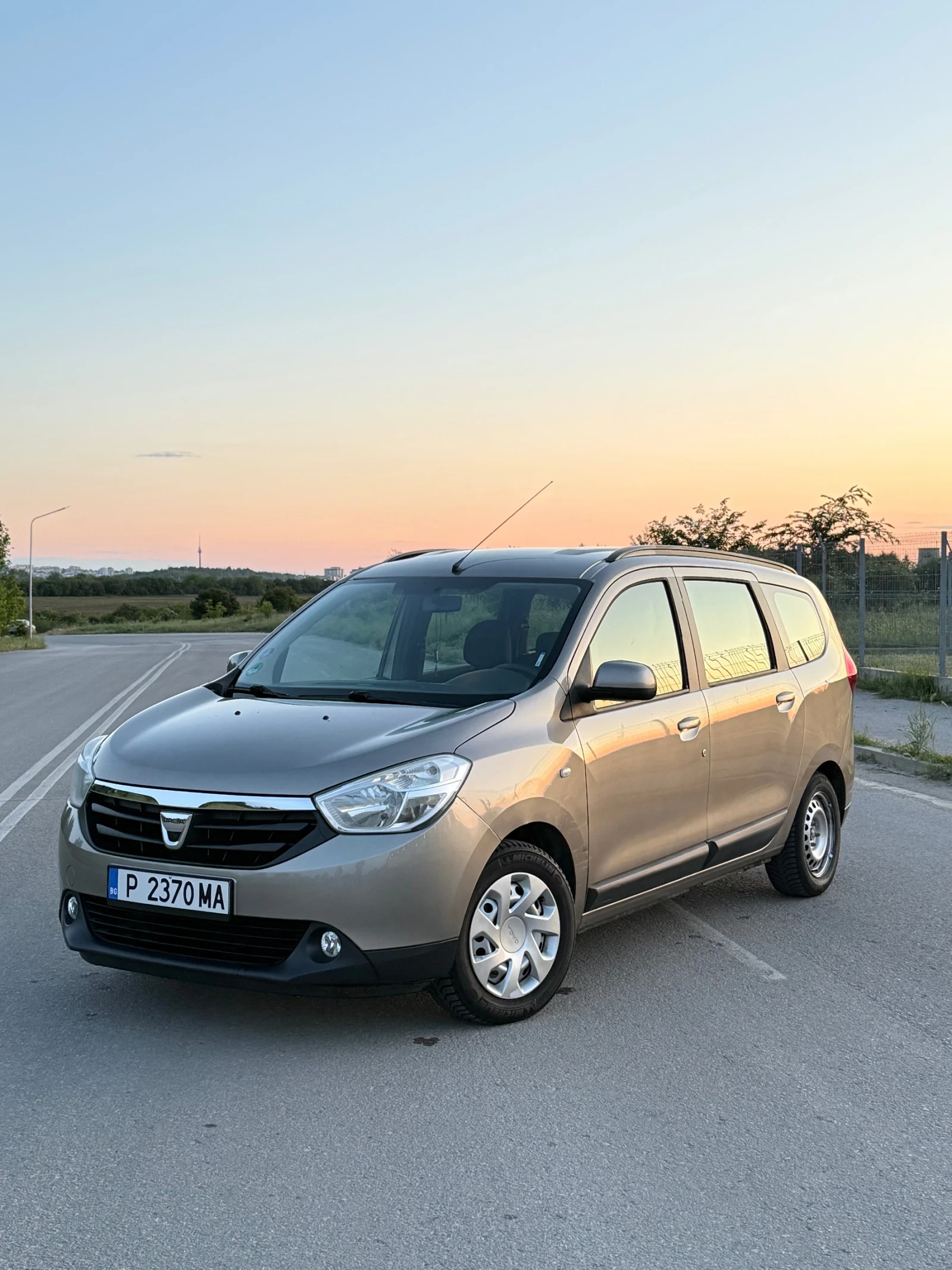 Dacia Lodgy
