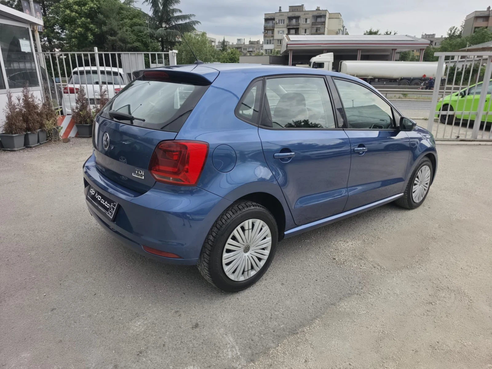 VW Polo TDI* DSG* EURO 6* ПАРКТРОНИК* ТОП, снимка 5 - Автомобили и джипове - 54805427