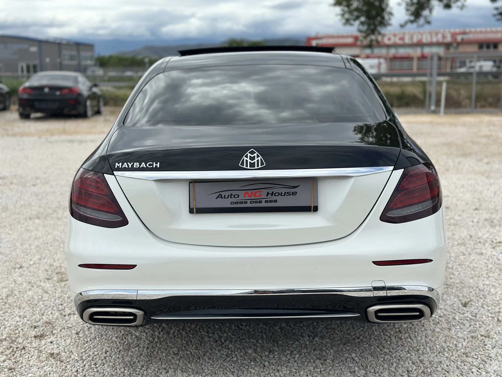 Mercedes-Benz E 350 MAYBACH| FULL| BURMESTER| ПАНОРАМА| ТОП СЪСТОЯНИЕ , снимка 5 - Автомобили и джипове - 54884090
