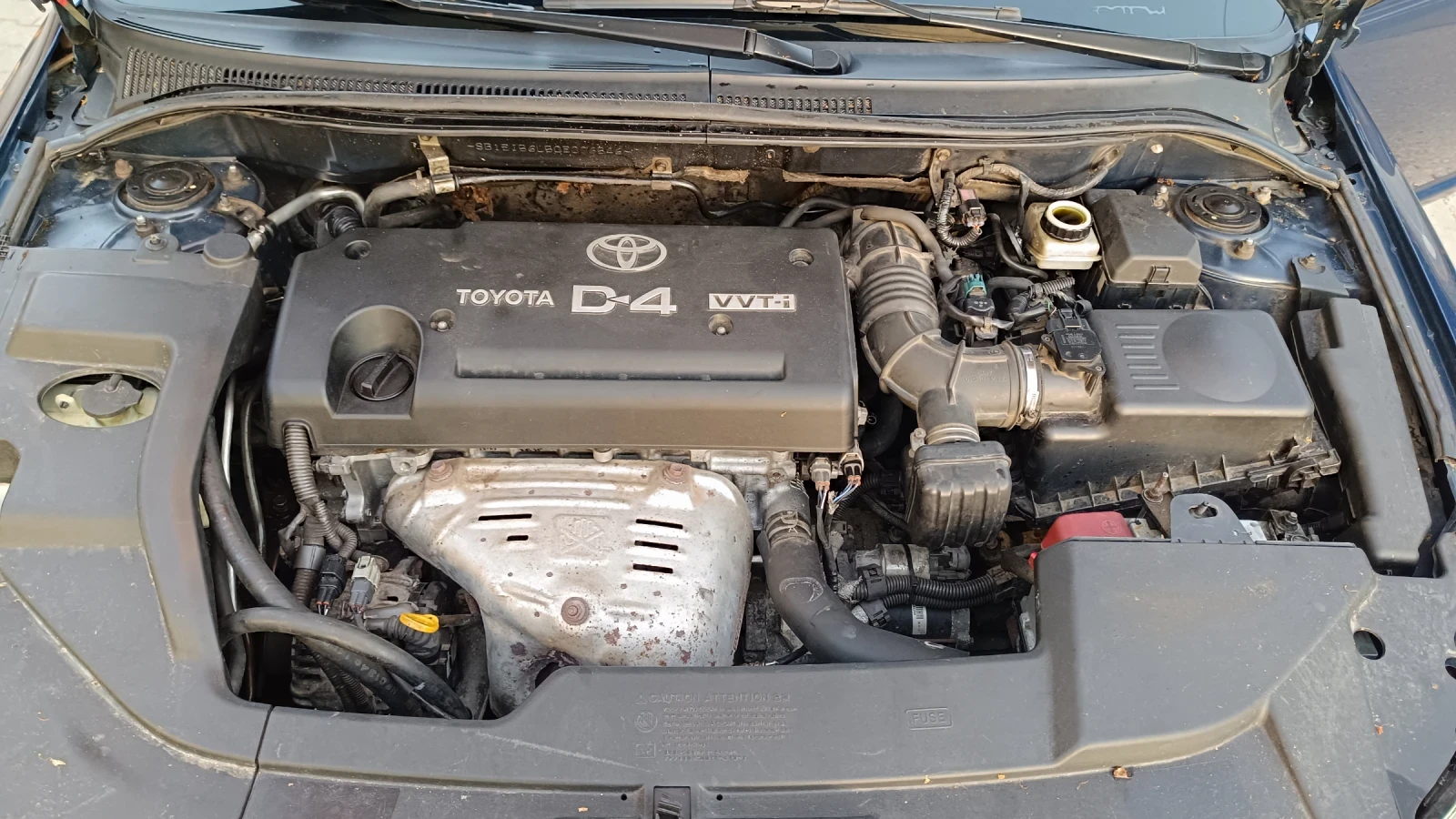 Toyota Avensis, снимка 8 - Автомобили и джипове - 55212999