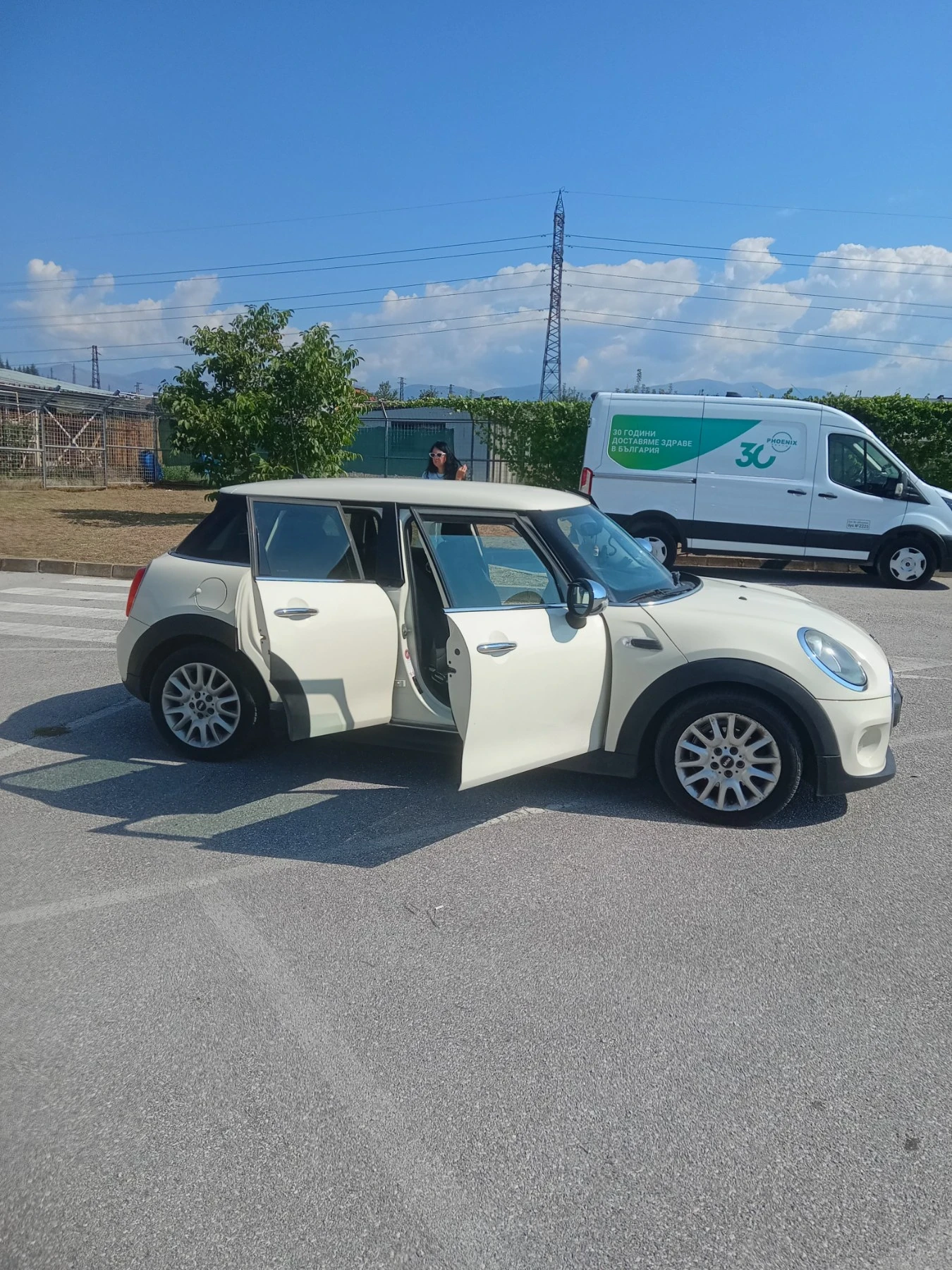 Mini One, снимка 6 - Автомобили и джипове - 56153275