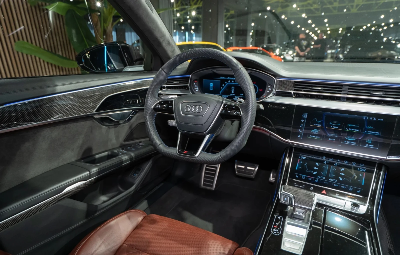 Audi S8 4.0 V8 TFSI quattro, снимка 10 - Автомобили и джипове - 56655714