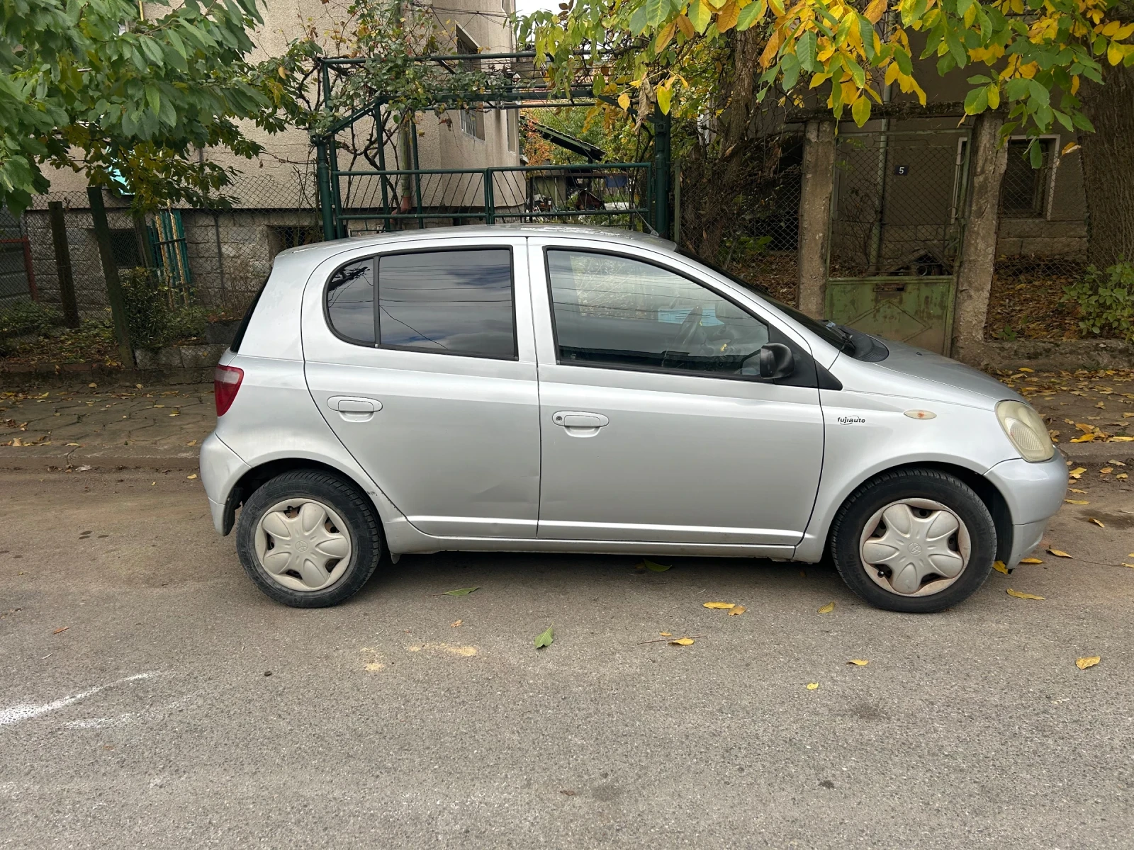 Toyota Yaris, снимка 5 - Автомобили и джипове - 56705279